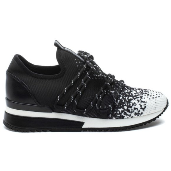 J/Slides Mara Sneaker - Picture 1 of 4